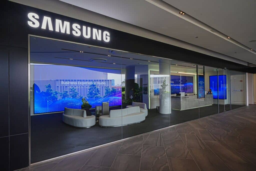 MAY PR 2025 08 28 111750 ซัมซุง จับมือ เครือสหพัฒน์ เปิดตัว “Business Experience Studio”ศูนย์จัดแสดงเทคโนโลยี โซลูชันล้ำสมัยเพื่อองค์กรธุรกิจ