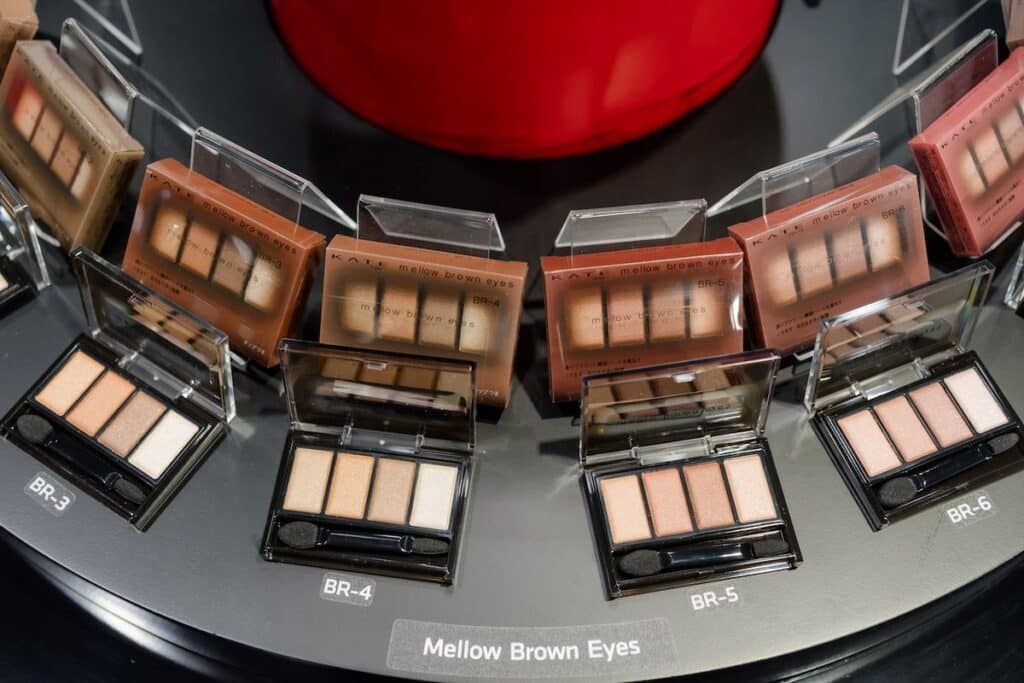 MAY PR 2025 08 29 103040 KATE ชวนร่วมสัมผัสพลังความงามภายใต้แคมเปญ “LIGHTS ON SHADOW” ในงาน NIPPON HAKU Bangkok 2025 พร้อมเปิดตัว Brand Muse คนใหม่ “ตู ต้นตะวัน” ที่จะมาถ่ายทอดความมั่นใจ และเสน่ห์ที่ไร้กฎเกณฑ์