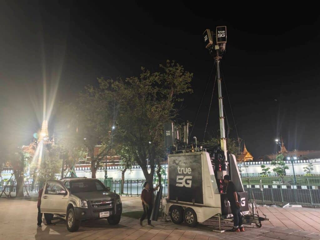MAY PR 2025 10 26 111645 ทรู คอร์ปอเรชั่น ขยายสัญญาณสื่อสาร 5G, 4G และ WiFi อำนวยความสะดวกประชาชนเดินทางไปแสดงความอาลัยถวาย “สมเด็จพระพันปีหลวง”