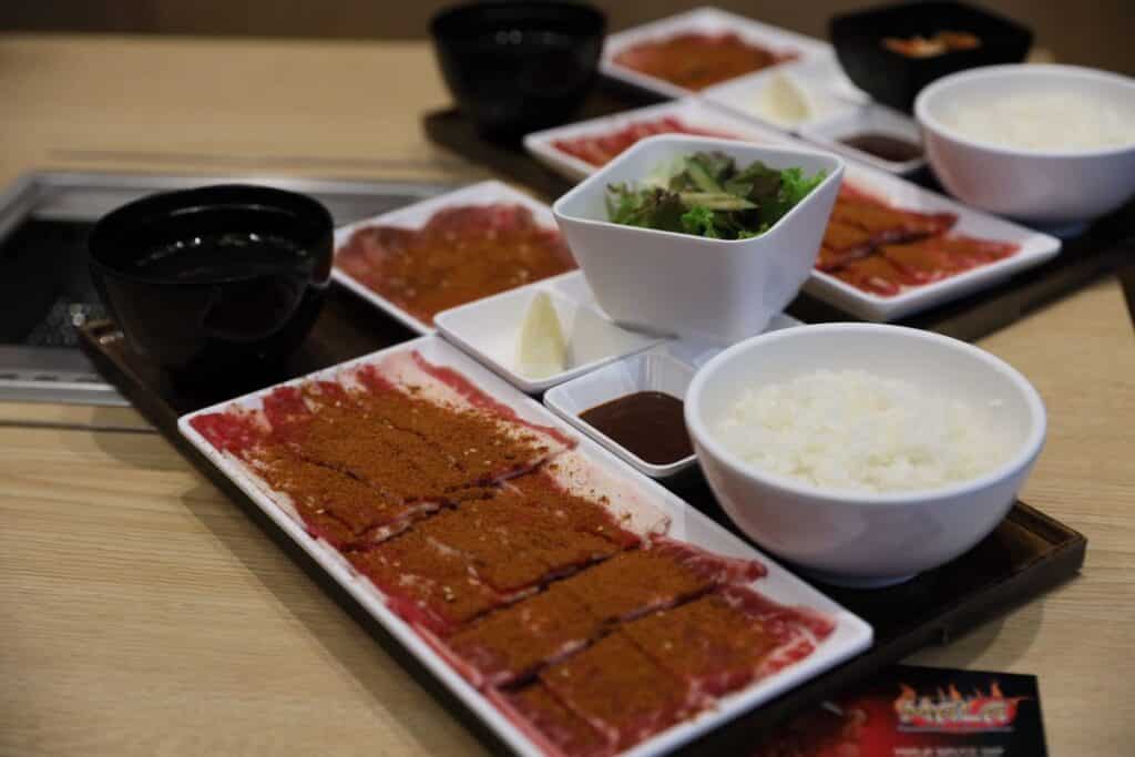 MAY PR 2025 11 18 141608 ครั้งแรกของ ยากินิคุ ไลก์ จับมือ ฟ้าไทย เปิดแคมเปญ “หม่าล่า” ปิ้งย่างไร้กลิ่นติดตัว