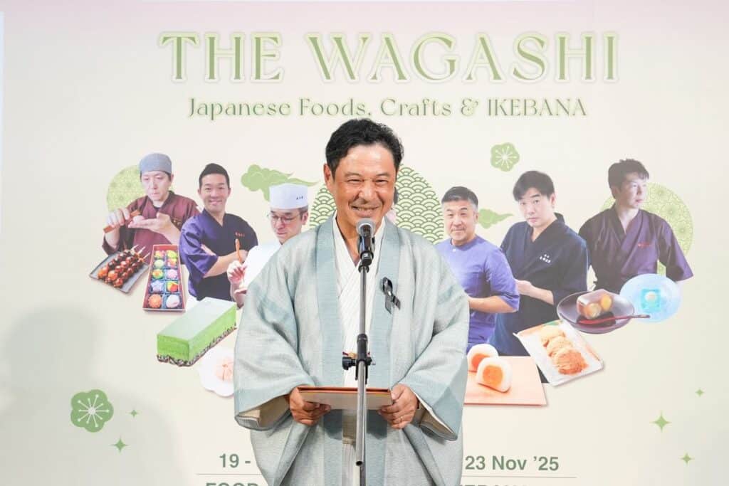 MAY PR 2027 12 21 162224 สยาม ทาคาชิมายะ ณ ไอคอนสยาม มอบความพิเศษแทนคำขอบคุณ 7 ปีที่เคียงข้างกัน ในเทศกาล THE WAGASHI Japanese Foods, Crafts & IKEBANA ตื่นตากับเมนูขนม WAGASHI รังสรรค์โดย 7 เชฟดังบินตรงจากญี่ปุ่น งดงามกับศิลปะการจัดดอกไม้เก่าแก่ IKEBANA ช็อปงาน Craft Rare Item สุดเก๋ไก๋!! พร้อมรับโปรโมชันลดทั้งห้างสูงสุด 50%!!