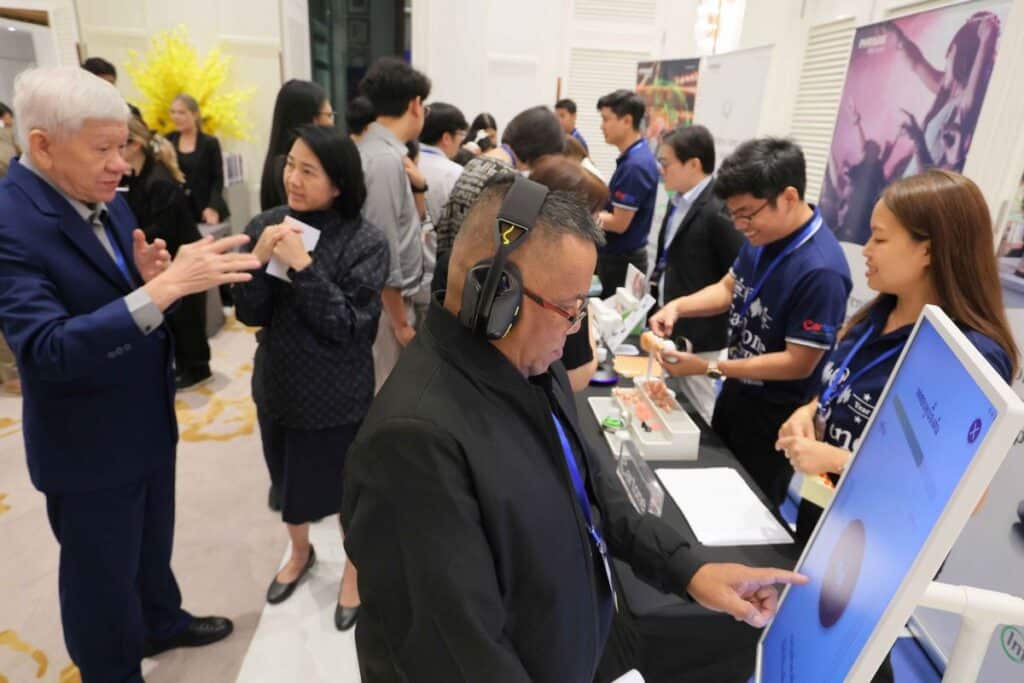 MAY PR 2025 12 15 170100 4 EARTONE ครบรอบ 30 ปีแห่งความไว้วางใจ พร้อมเปิดตัวเทคโนโลยี AI และแอปพลิเคชัน ตรวจการได้ยินครั้งแรกของประเทศ