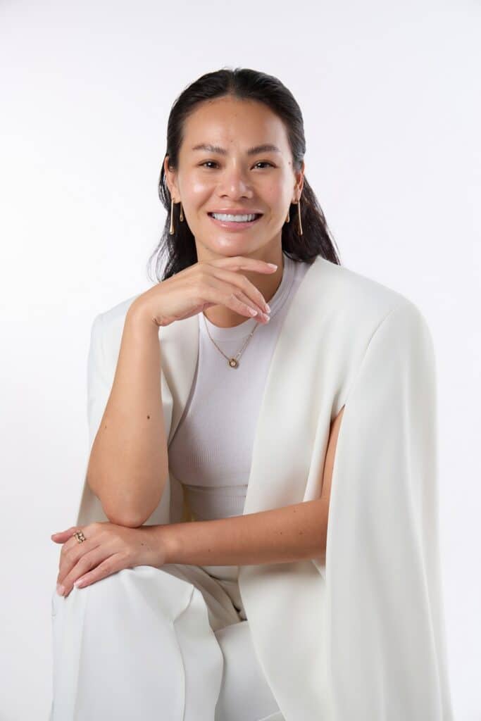 1770301074599 PAT–NAPAPORN PRAMOT RONZOORIA Life Between Two Worlds