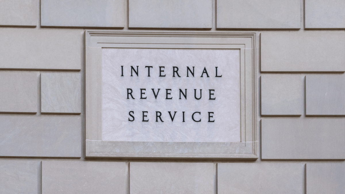 กลโกงภาษี AI