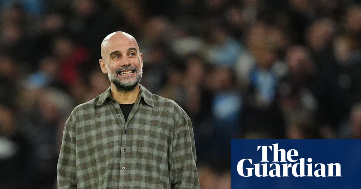 เสื้อแฟลนเนล