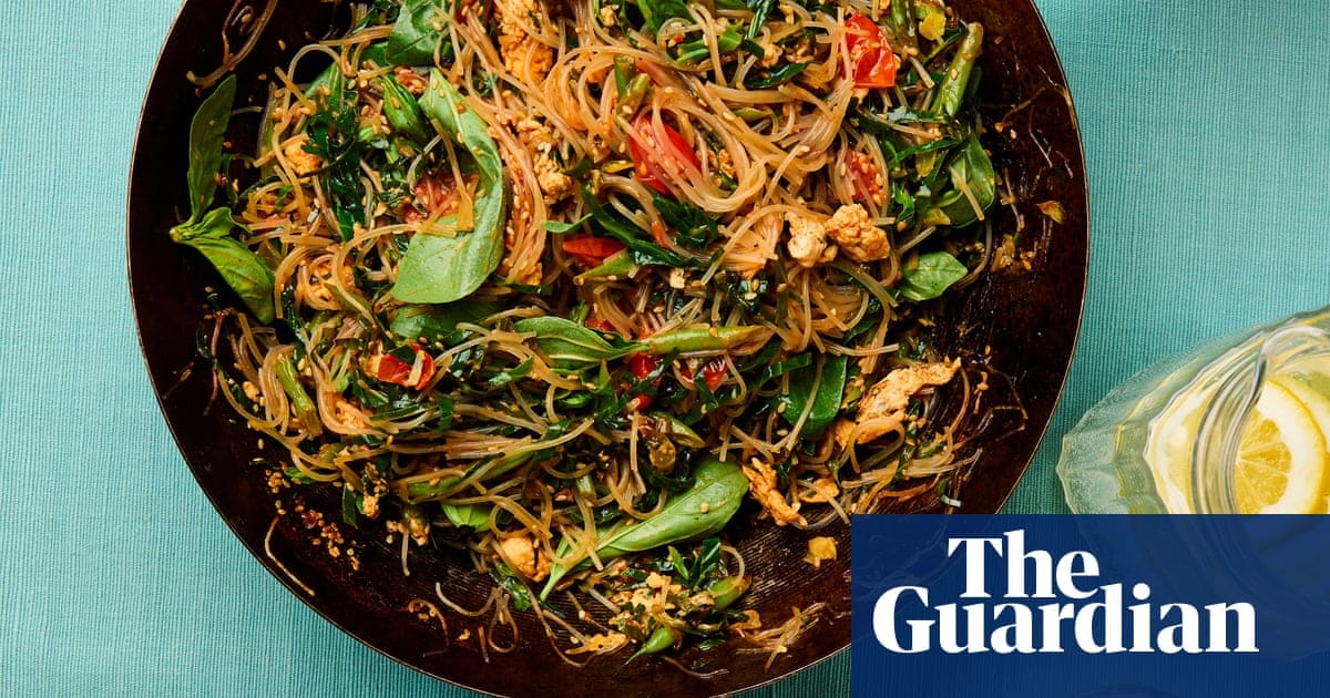 ก๋วยเตี๋ยวผัดเต้าหู้ยี้