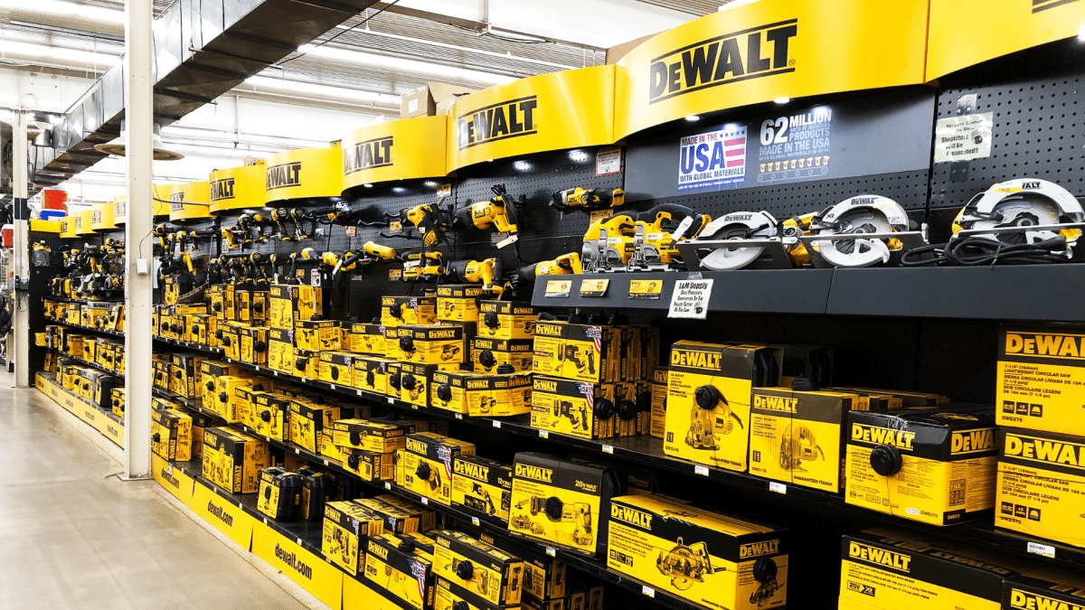 เครื่องมือไร้สาย DeWalt