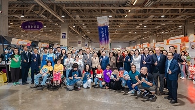 Guests of honour, volunteers, and representatives from participating social service organisations gather together July 23, the opening day of the 2026 Sands Shopping Carnival. Guests of honour, volunteers, and representatives from participating social service organisations gather together July 23, the opening day of the 2026 Sands Shopping Carnival.